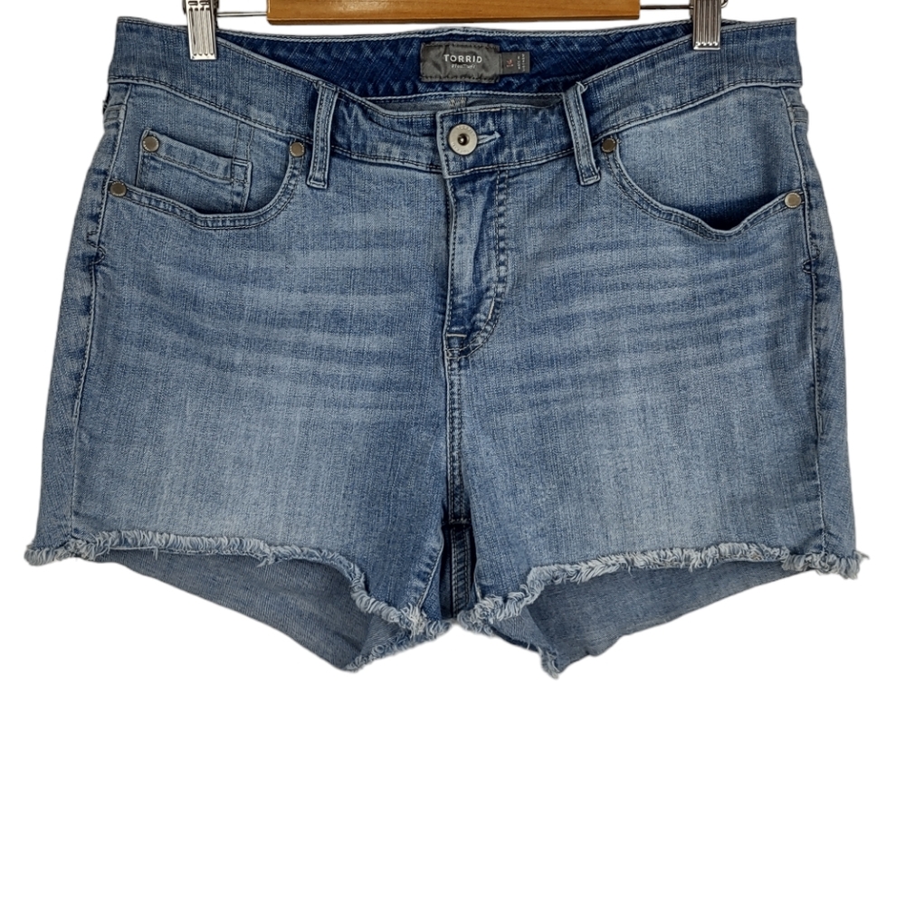 Torrid Women's Mid Rise Short